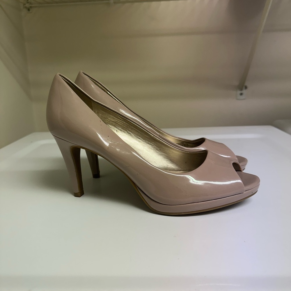 Bandolino Nude Peep-Toe Heels